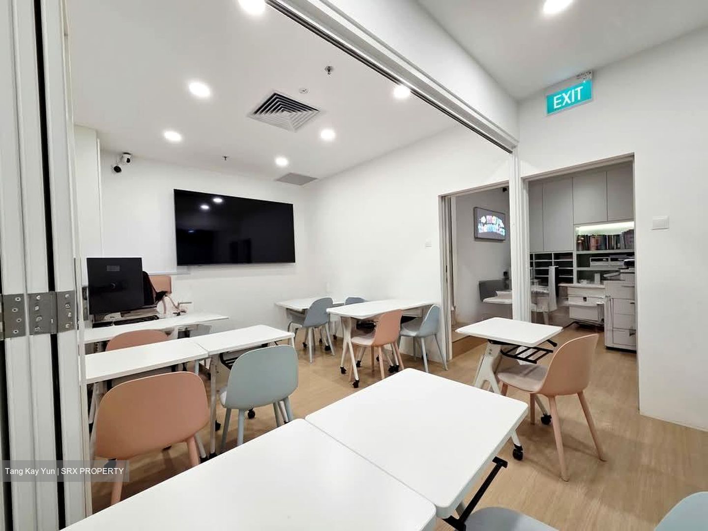 Kembangan Court (D14), Shop House #551908791